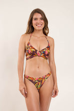 Load image into Gallery viewer, Model Front: Rio De Sol Top Top Fiore Kate