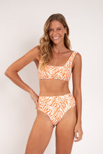 Load image into Gallery viewer, Image 06: Rio De Sol Bottom Bottom Sahari Hotpants