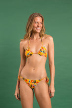 Load image into Gallery viewer, Image 13: Rio De Sol Top Top Stories Tri-Inv