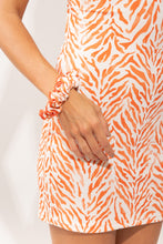 Load image into Gallery viewer, Image 04: Rio De Sol Hair Accessory Sahari Scrunchie