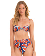 Load image into Gallery viewer, Gallery: Rio De Sol Set Set Leaves Bandeau-Joy Hotpants