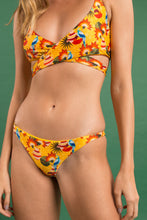 Load image into Gallery viewer, Image 08: Rio De Sol Top Top Stories Kate