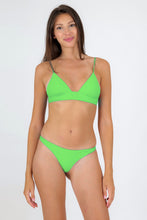 Load image into Gallery viewer, Model Front: Rio De Sol Set Set Lemon Tri-Cos Nice-Fio