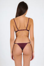 Load image into Gallery viewer, Model Back: Rio De Sol Top Top Barolo Tri-Fixo