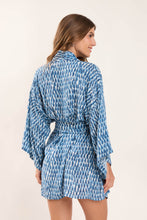 Load image into Gallery viewer, Model Back: Rio De Sol Kaftans / Cover Ups Chuva Kimono