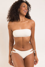 Load image into Gallery viewer, Model Front: Rio De Sol Top Top Off-White Bandeau-Reto
