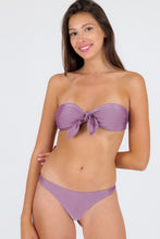 Load image into Gallery viewer, Gallery: Rio De Sol Set Set Shimmer-Harmonia Bandeau-Knot Nice-Fio
