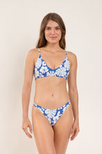 Load image into Gallery viewer, Model Front: Wednesday In Hawaii By Rio De Sol Set Set Pua-Pacifica Hana Sunset
