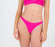 Load image into Gallery viewer, Gallery: Rio De Sol Bottom Bottom Amaranto Nice-Fio

