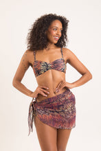 Load image into Gallery viewer, Image 05: Rio De Sol Beach Skirt Cobra Mini-Sarong
