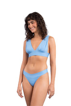 Load image into Gallery viewer, Image 04: Rio De Sol Top Top Baltico Halter-Marina
