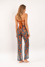 Load image into Gallery viewer, Model Back: Rio De Sol Beach Trousers Luma Pants Lana
