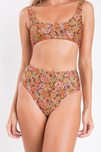 Load image into Gallery viewer, Image 12: Rio De Sol Bottom Bottom Bouquet Hotpants
