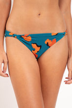 Load image into Gallery viewer, Gallery: Rio De Sol Bottom Bottom Luma Mel
