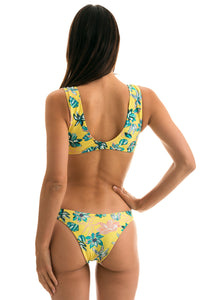 Model Back: Rio De Sol Set Florescer Highleg
