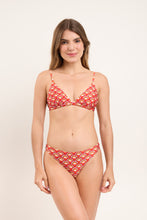 Load image into Gallery viewer, Model Front: Rio De Sol Set Set Floral-Scales Tri-Fixo Essential-Comfy
