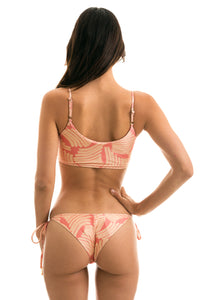 Model Back: Rio De Sol Top Top Banana Rose Bra